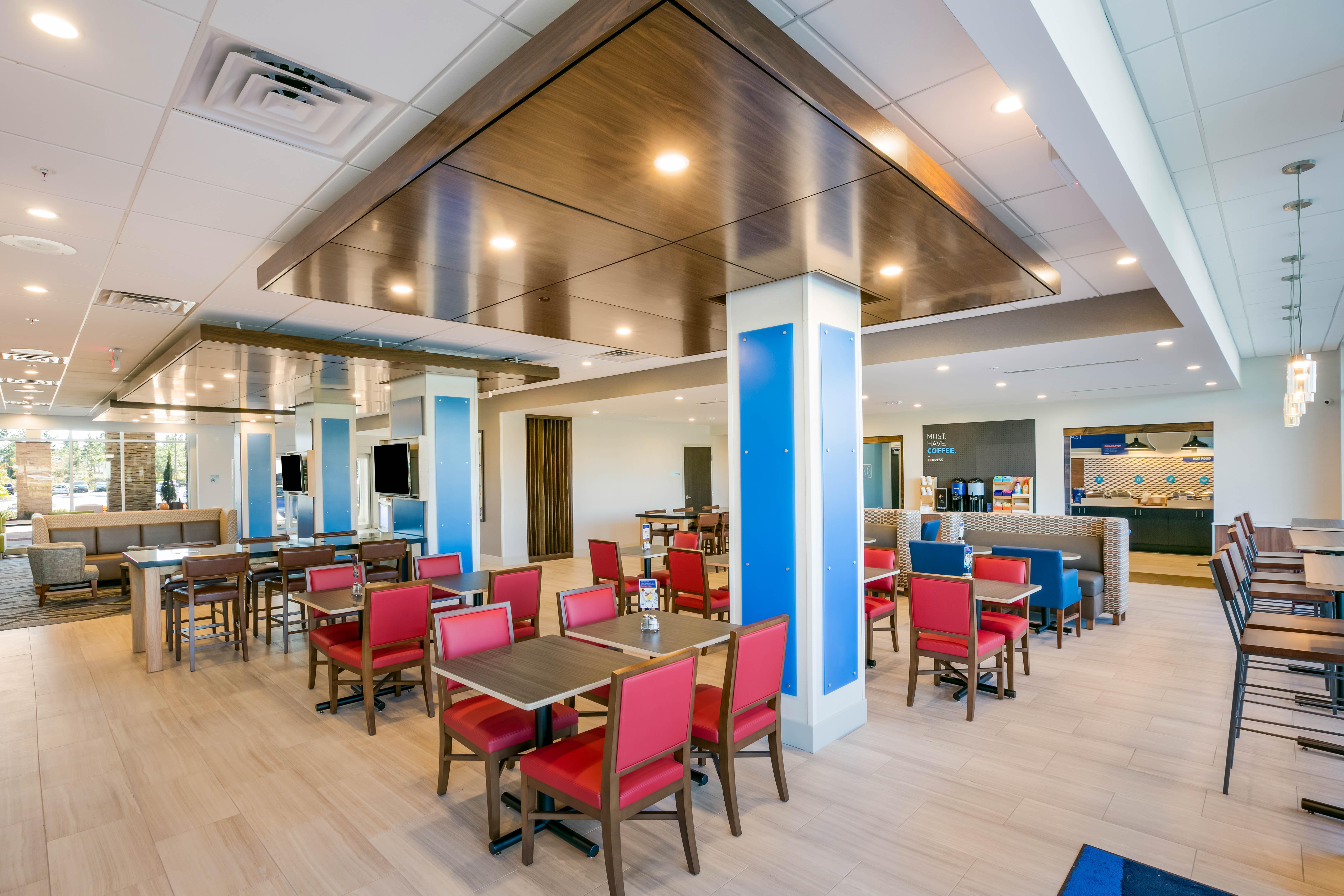 Holiday Inn Express & Suites Jacksonville - Town Center By Ihg Exterior foto